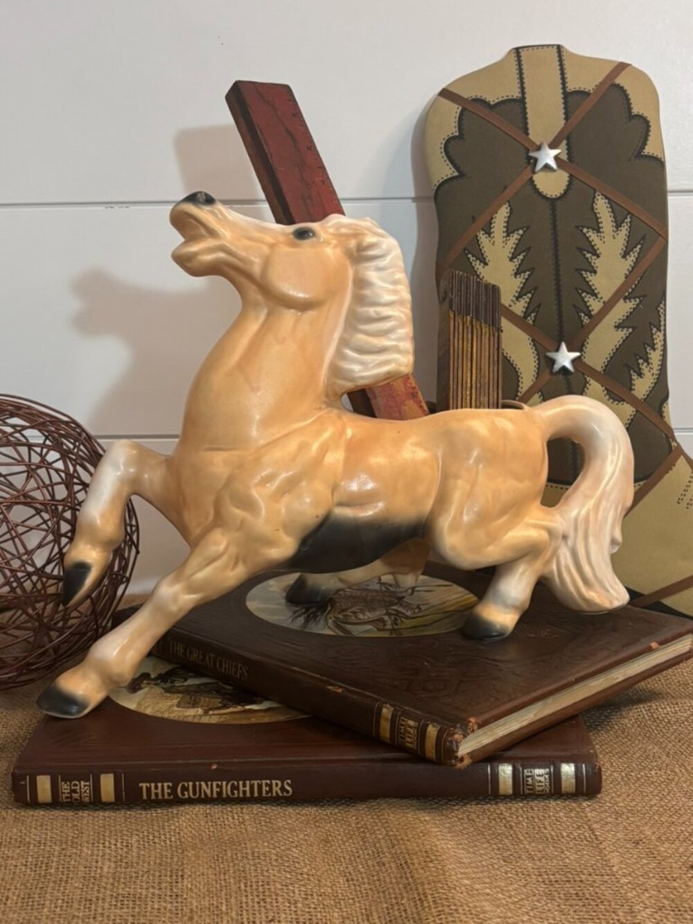 VTG Palomino Stallion Planter Western Horse Decor